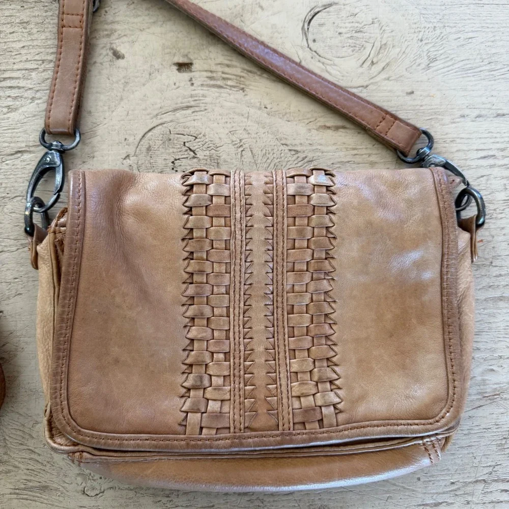Trades of‎ Hope Cognac Brown Woven Leather Crossbody Messenger Bag Boho
